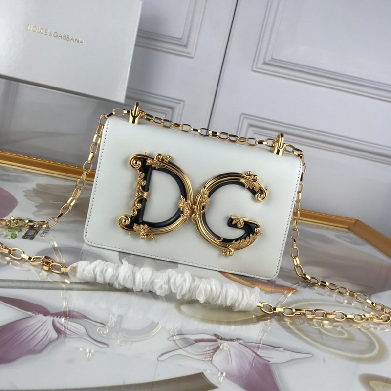 D&G Handbags 23